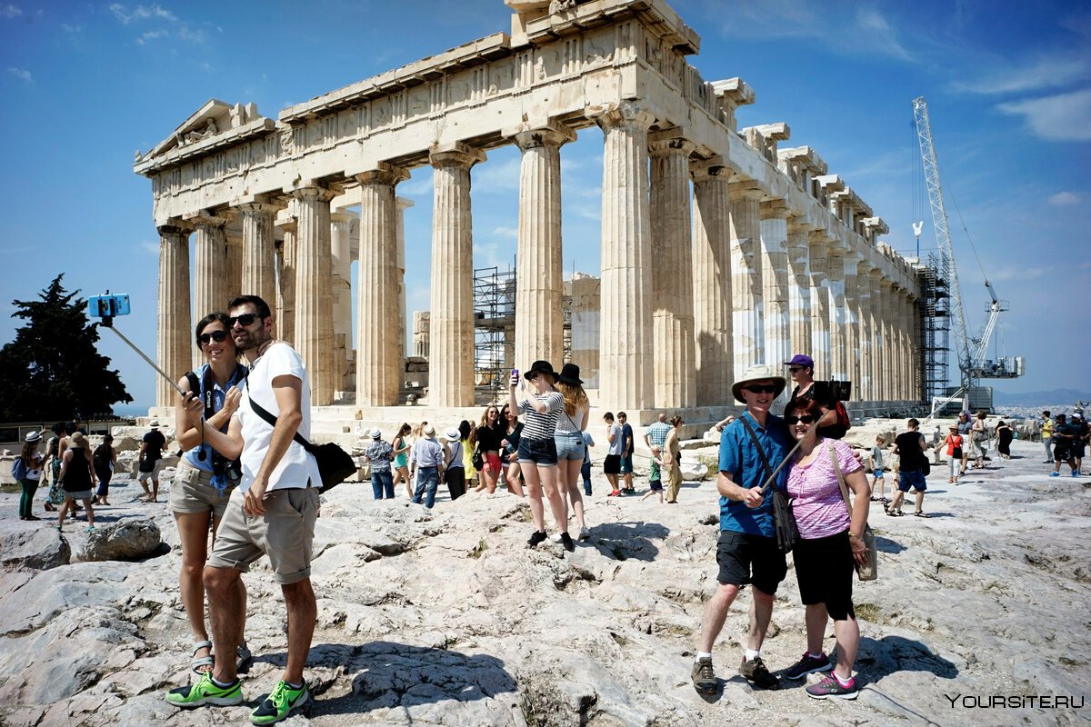 Мраморные постройки Греции Фрам в Афинах