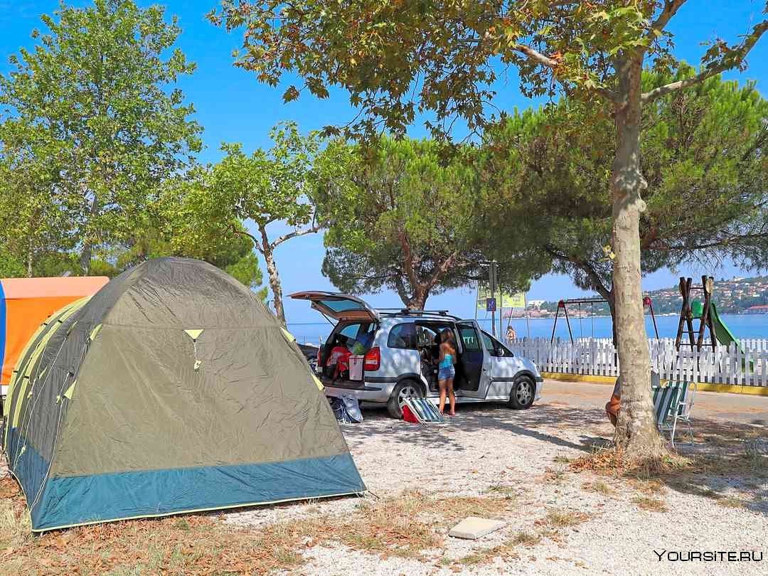 Палаточный лагерь в Крыму Алушта