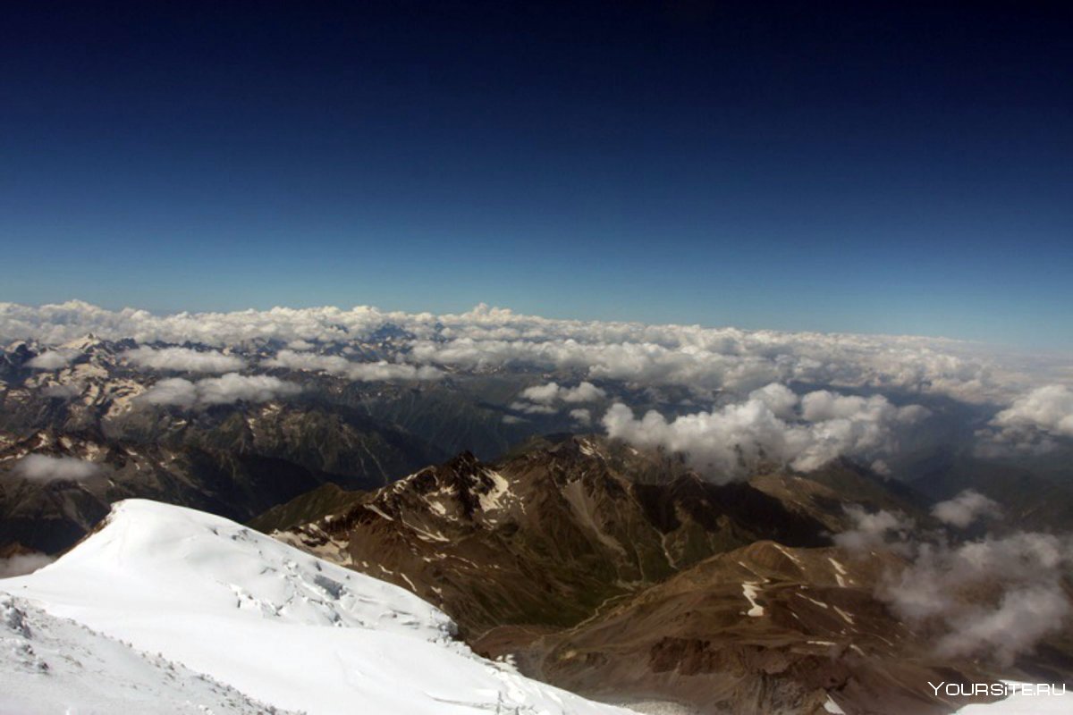 Кавказские горы вершина Эльбруса