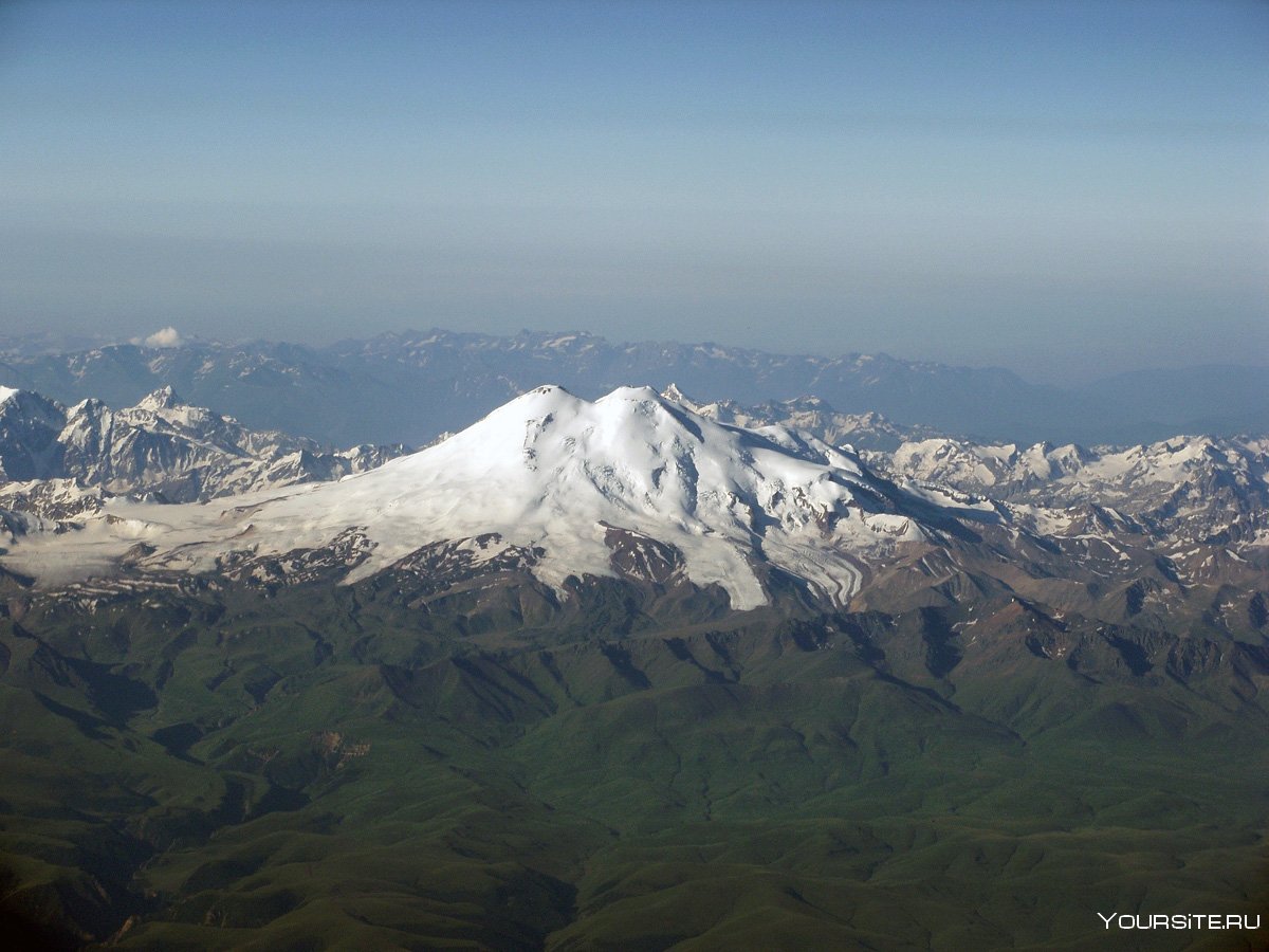 Горный хребет Кавказа