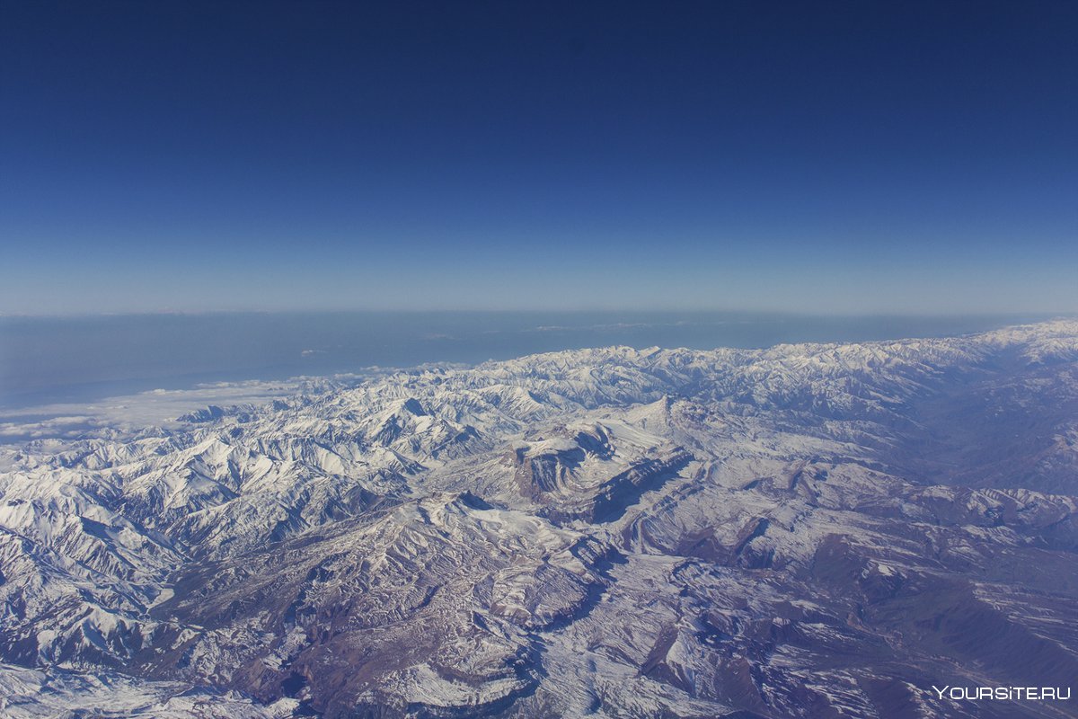 Кавказский хребет вид с самолета