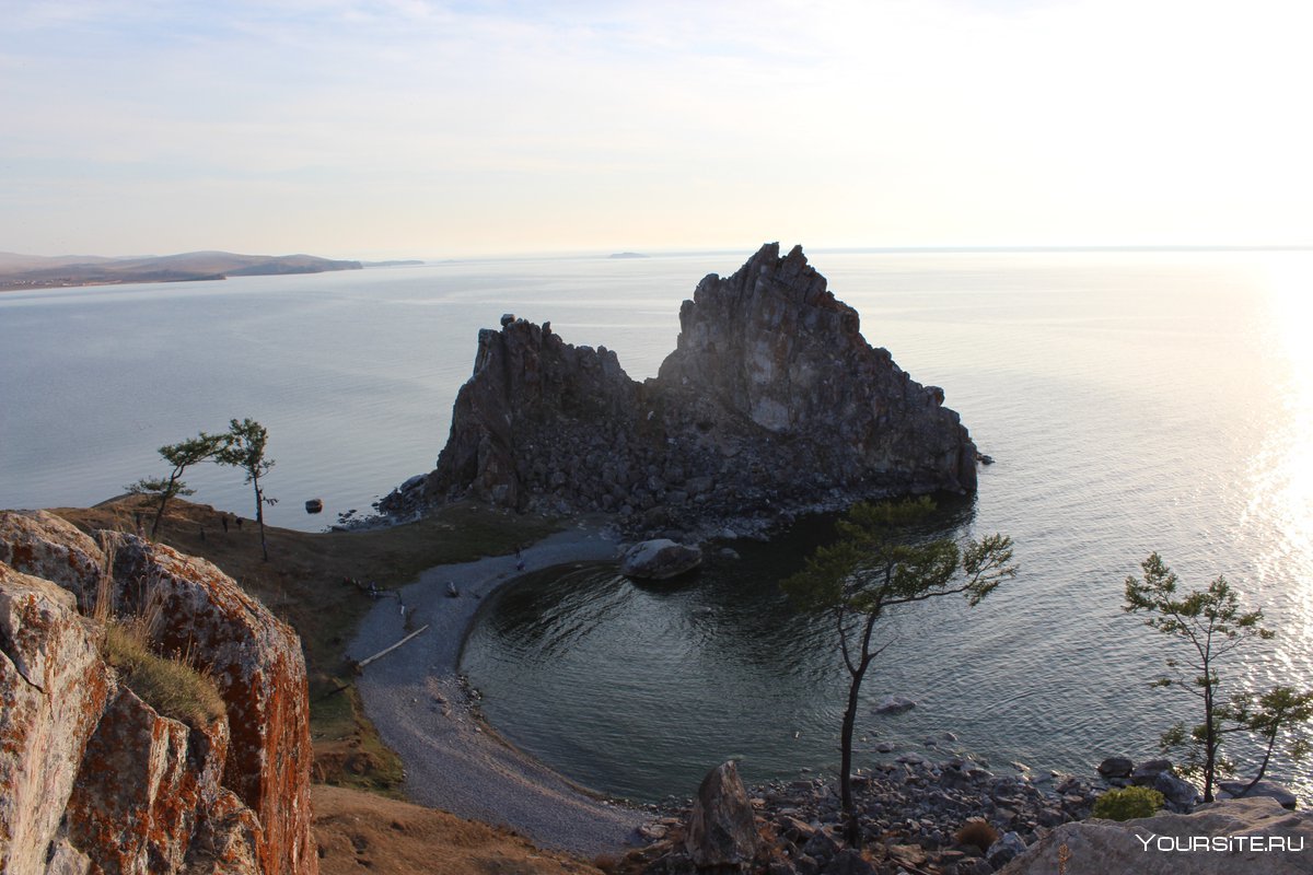 Иркутск-Байкал Шаманский камень