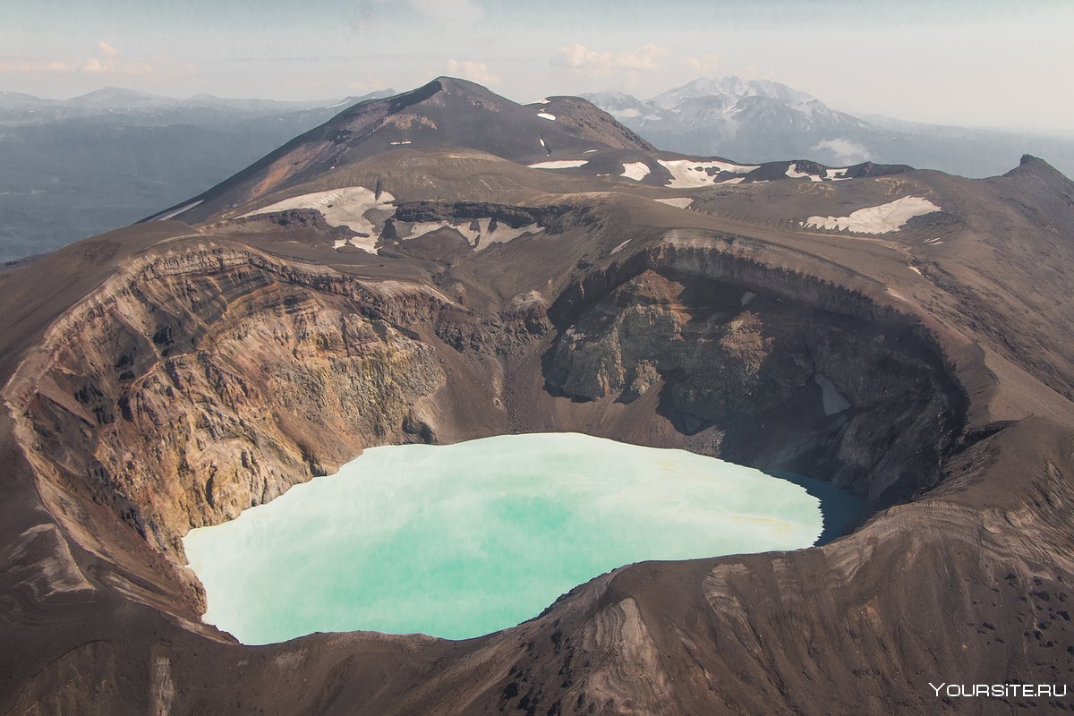 Озера для купания в кратере вулкана