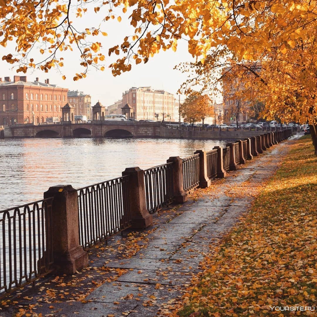 Петербург осень Михаиловский замок