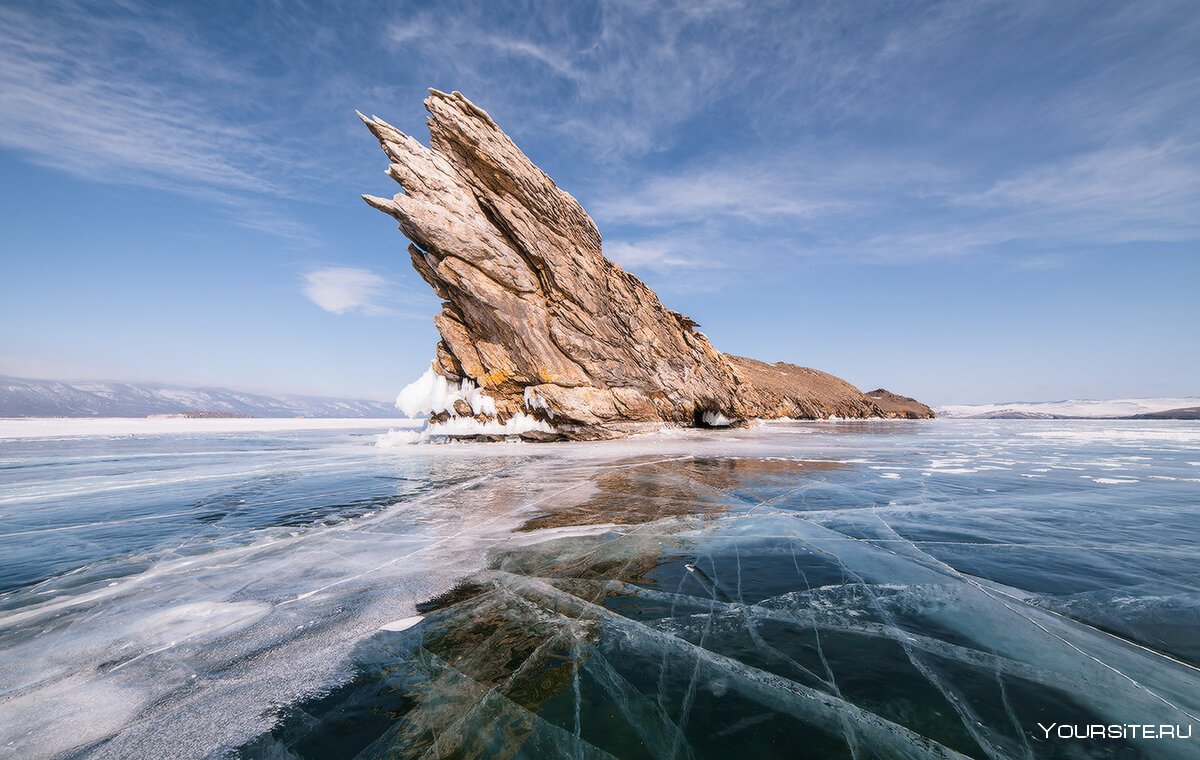 Остров Огой на Байкале зимой