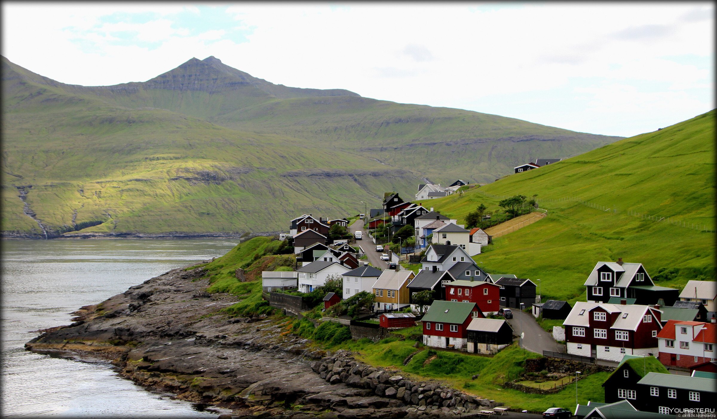 Остров решат. Фарерские острова фото туристов. Фарерские острова безопасность для туристов. Фарерские острова жители фото.