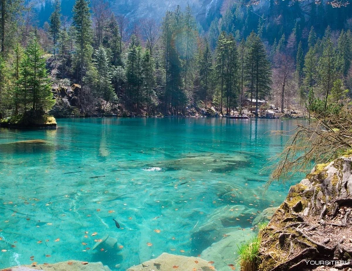 Озеро Блаузее Швейцария