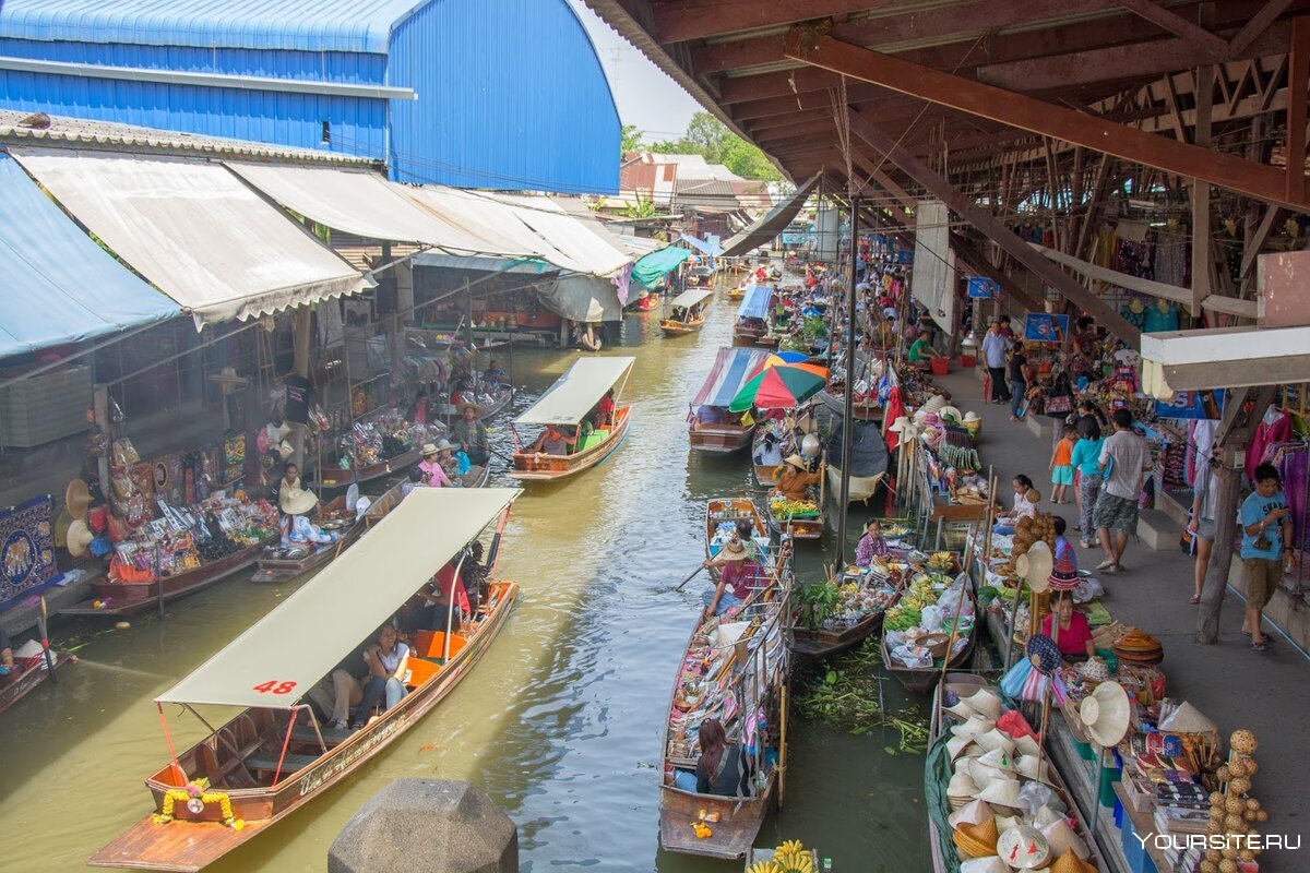 Плавучий рынок в Паттайе
