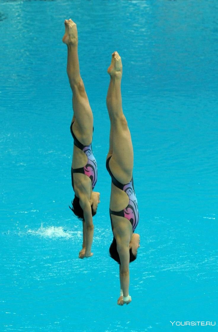 Синхронные прыжки в воду женщины