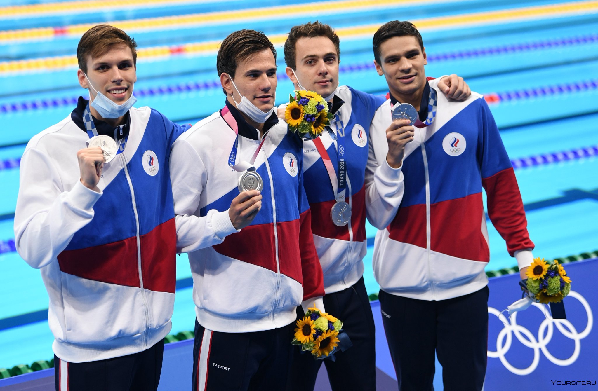 12 российских спортсменов