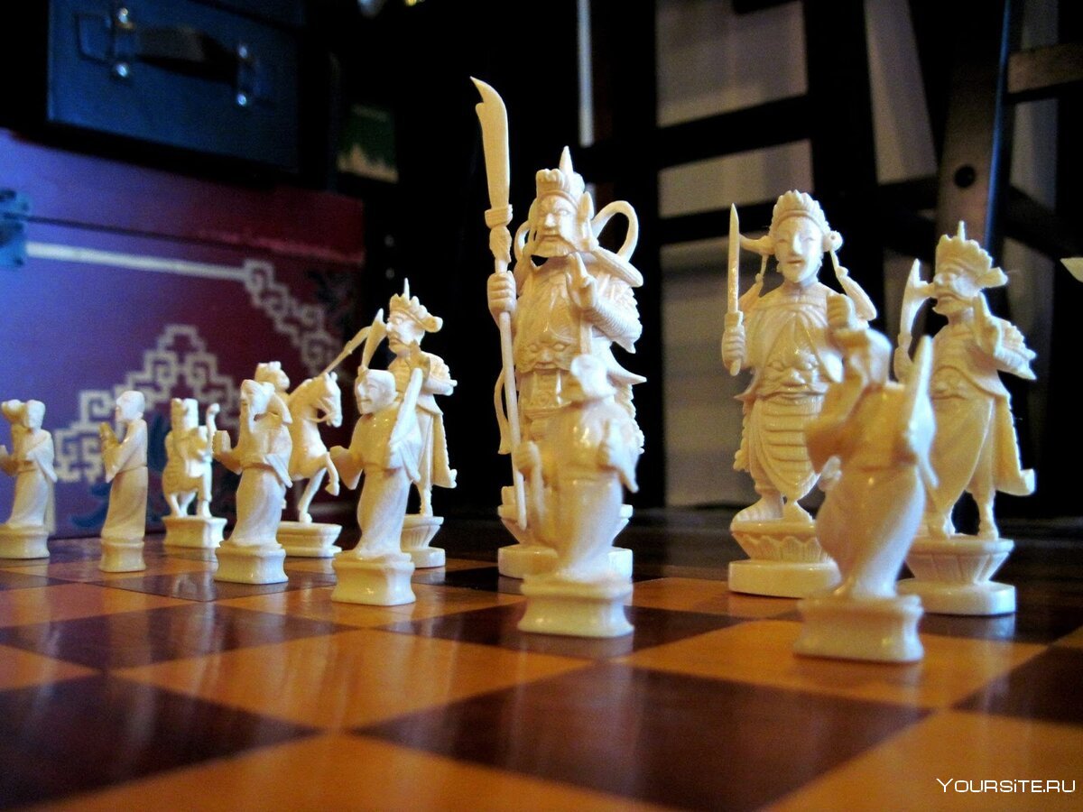 Шахматы из кости Холмогорская резьба
