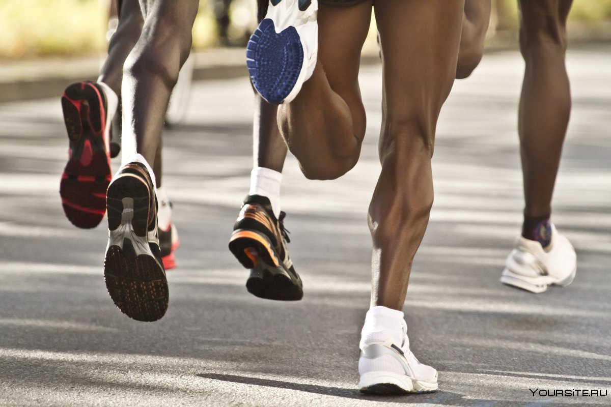 Ноги бегуна после марафона