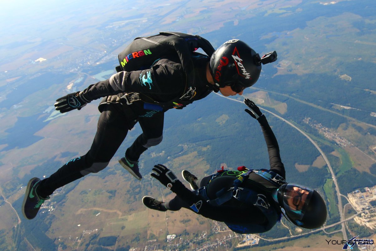 Харитонов Алексей прыжки с парашютом