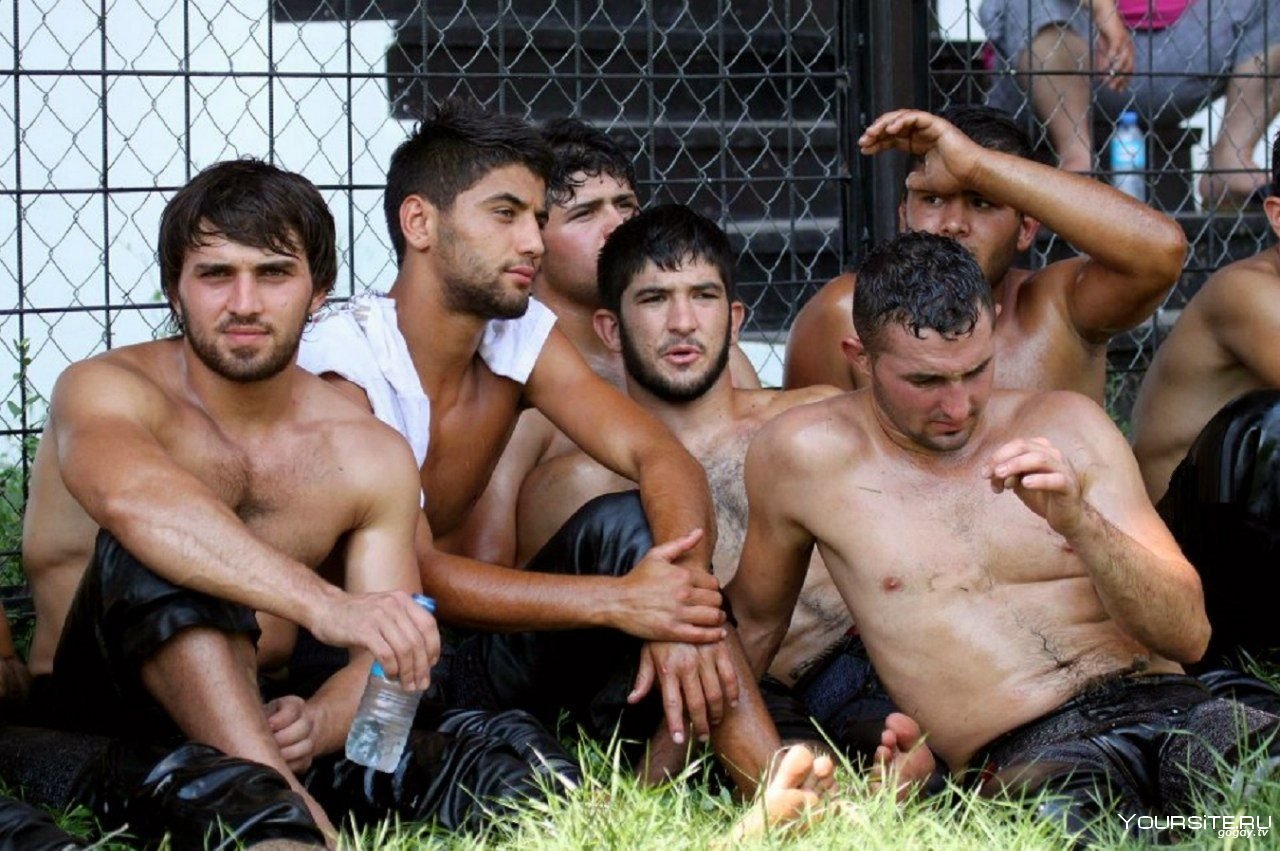 кавказской мужики геи видео фото 92