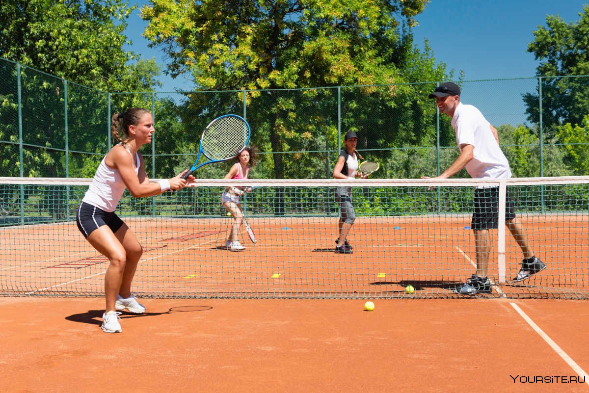 Теннис корт тренировки дети