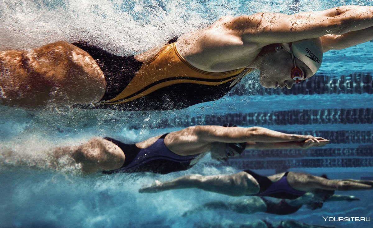 Девушка бассейн фитнес