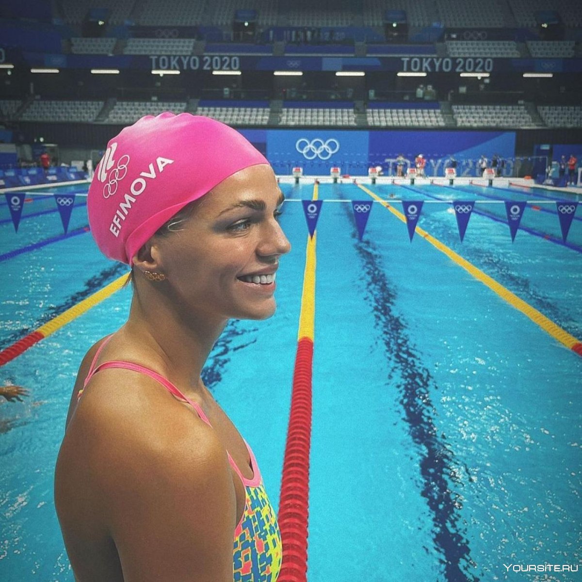 Эмили Халквист пловец