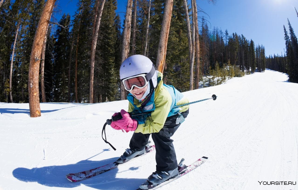Детский инструктор по горным лыжам