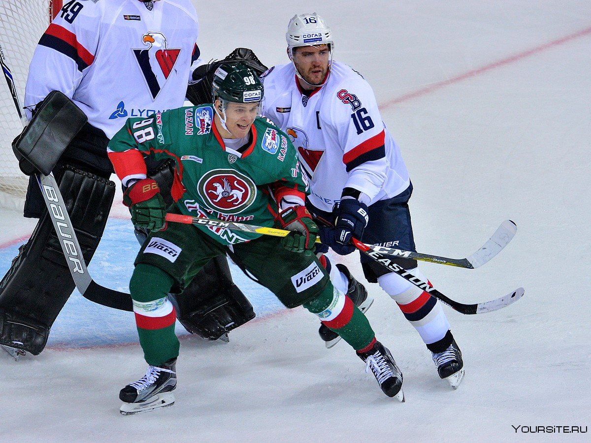 Александр Свитов хоккеист
