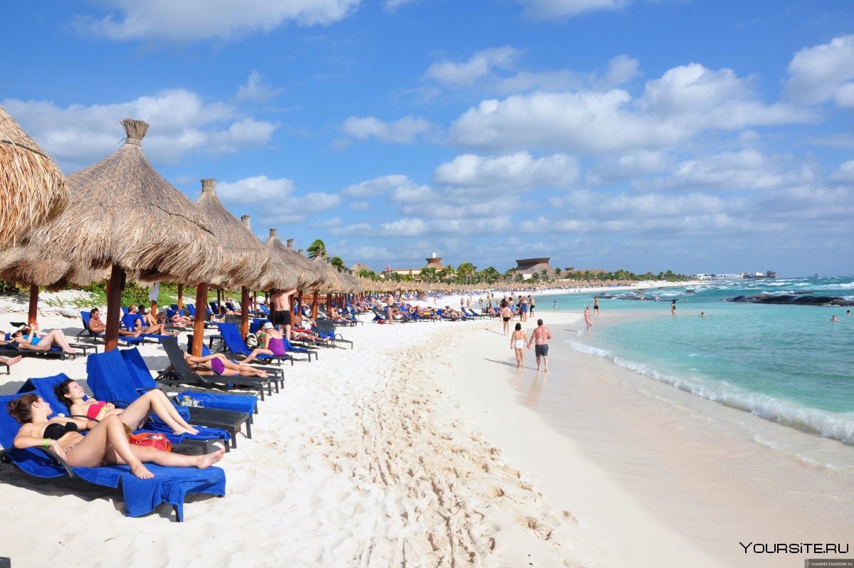 Мексика туристы на пляже