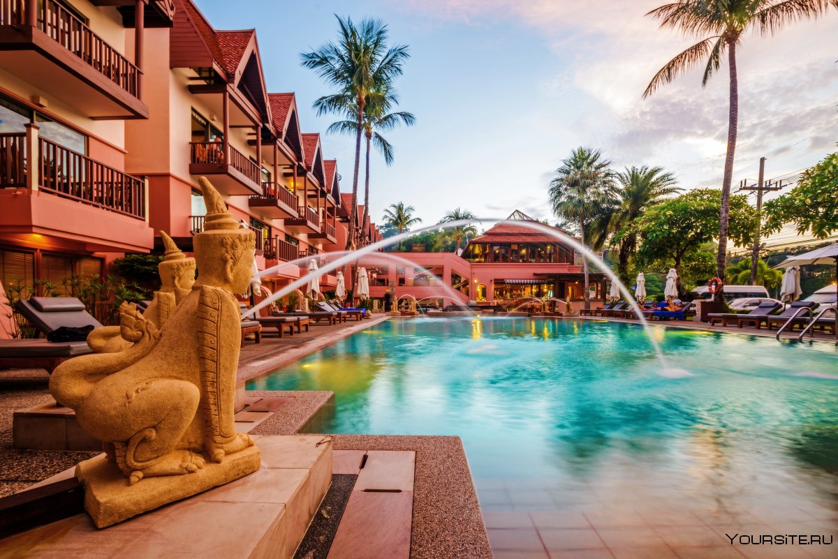 Seaview Patong Hotel 4*