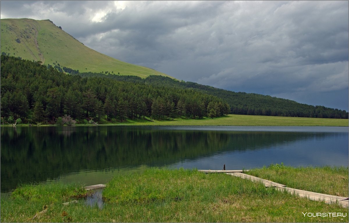 К озеру Хурла-Кель озеро