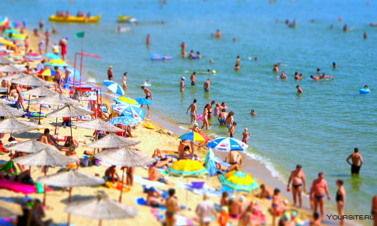 Пляж Болгарии отдыхающие