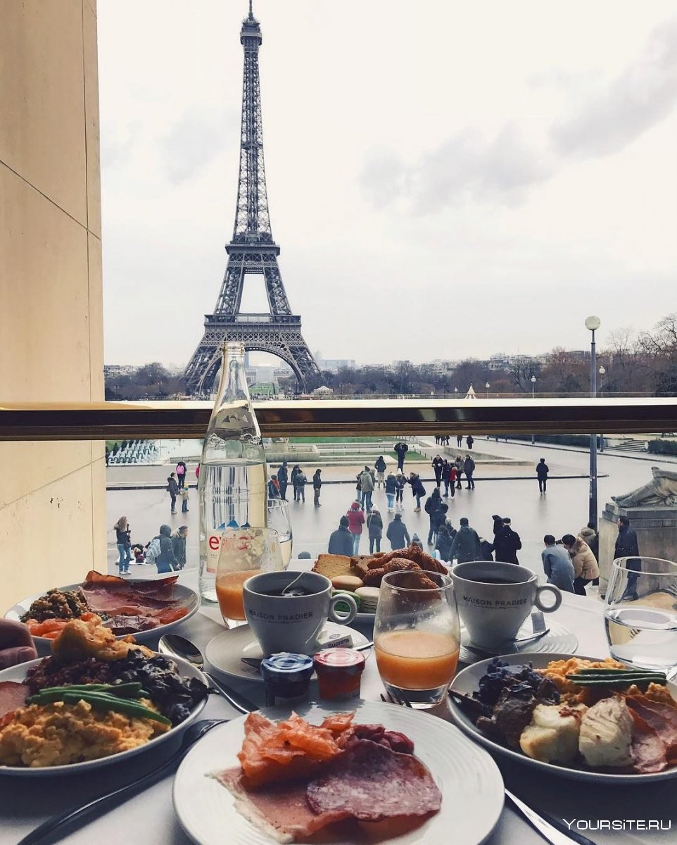 Париж отель Георг 5 завтрак