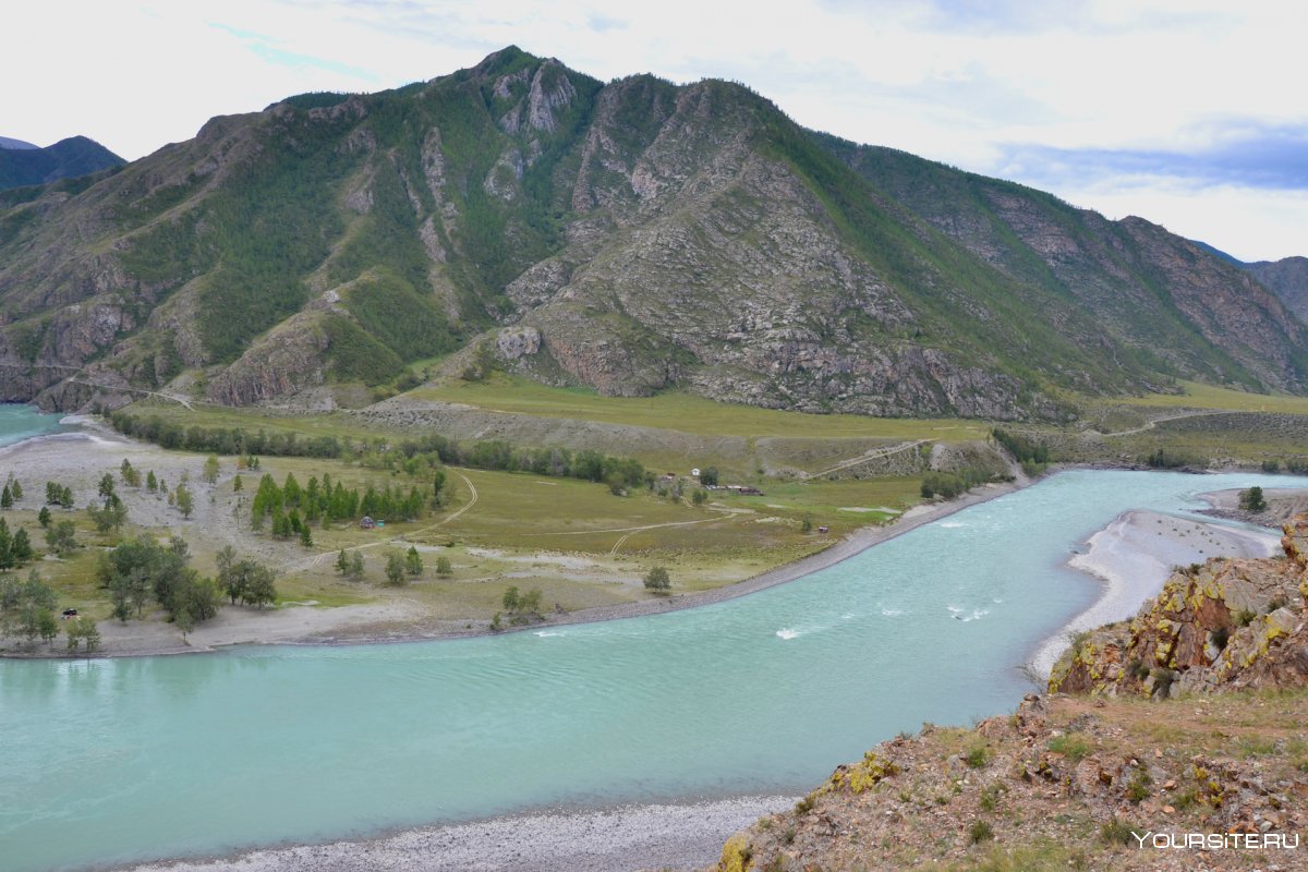 Село Акташ горный Алтай