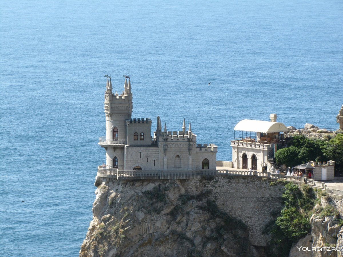 Ласточкино гнездо в Крыму экскурсия