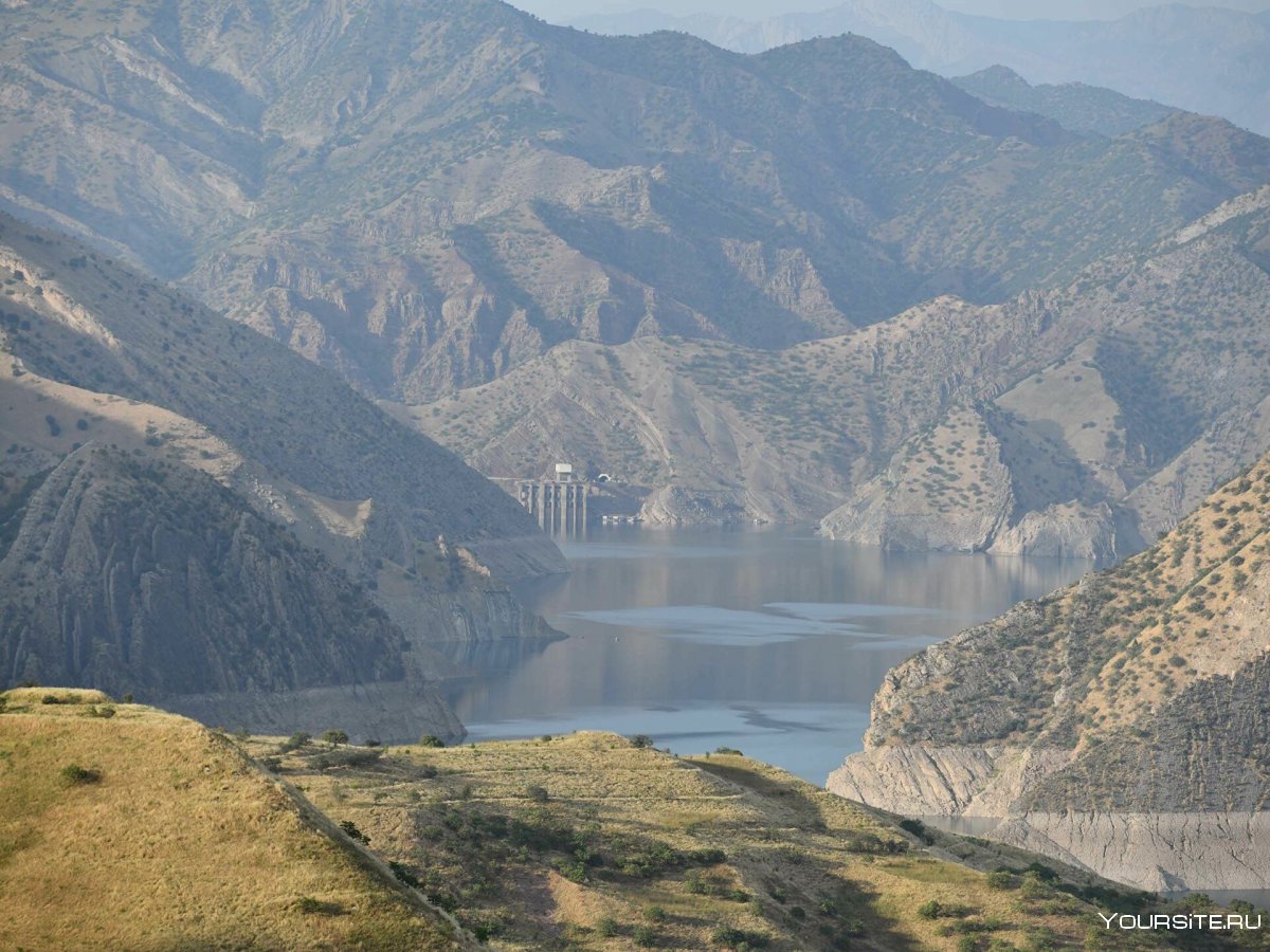 Нурекская плотина