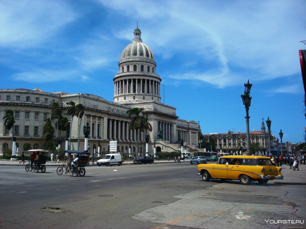 Флаг Кубы на Варадеро