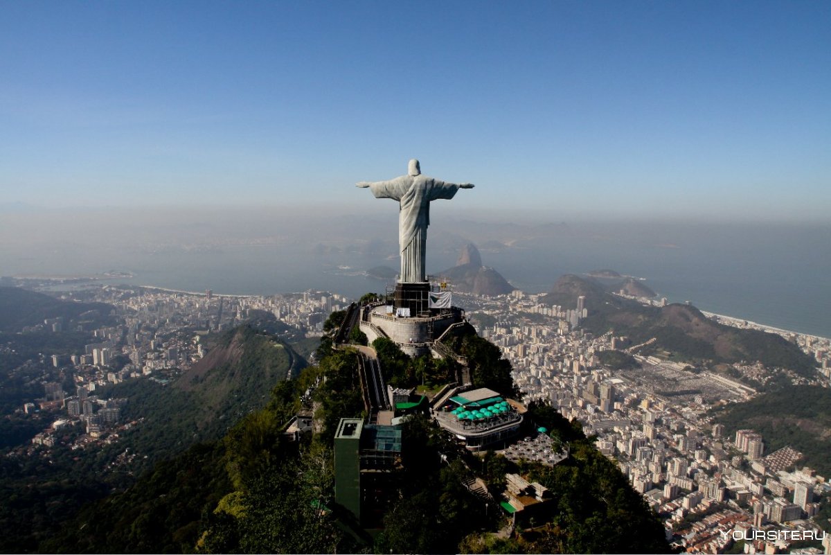 Статуя Иисуса Христа в Рио-де-Жанейро