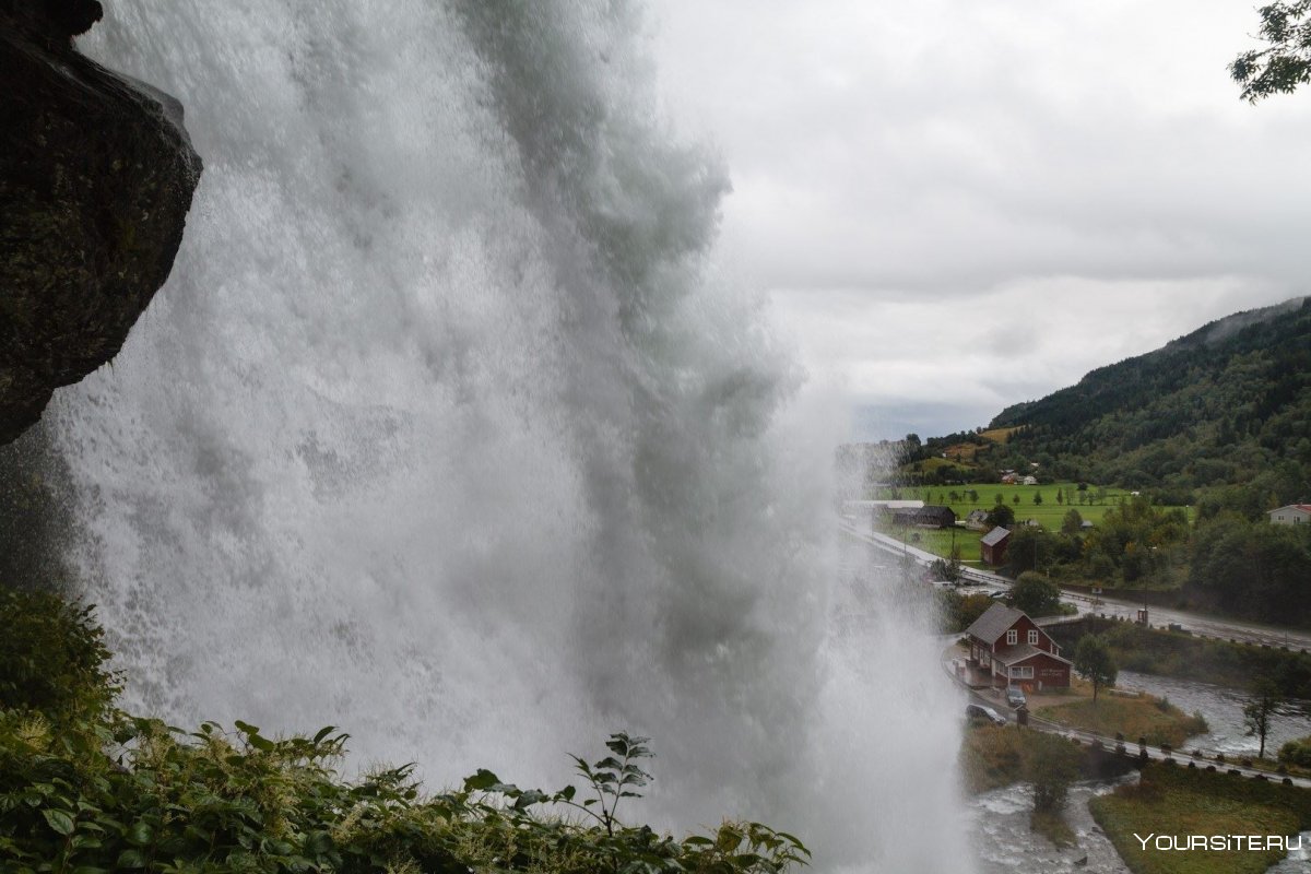 Норвегия водопад Хосе Фесин