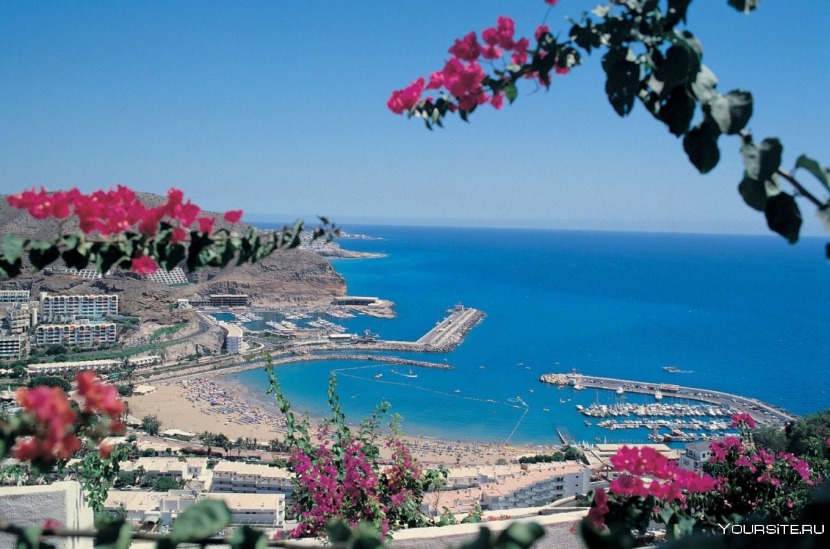 Gran Canaria Highrises
