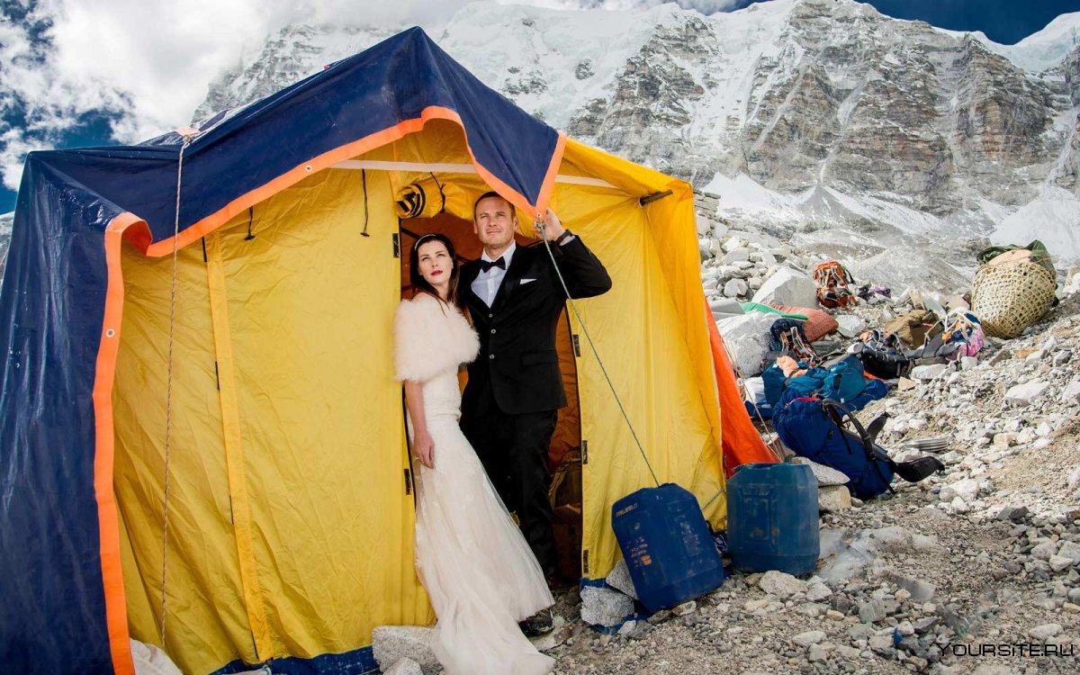 Горы Эверест свадьба
