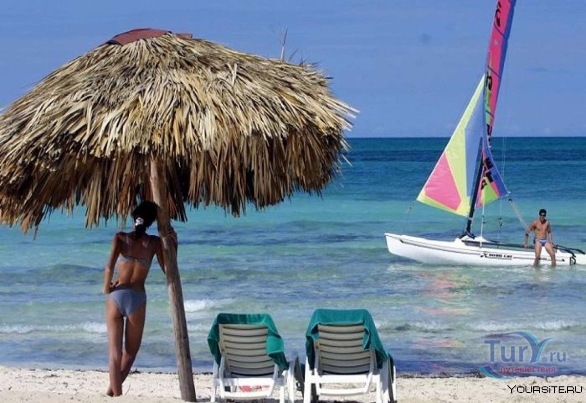 Куба Варадеро кубинки на пляже