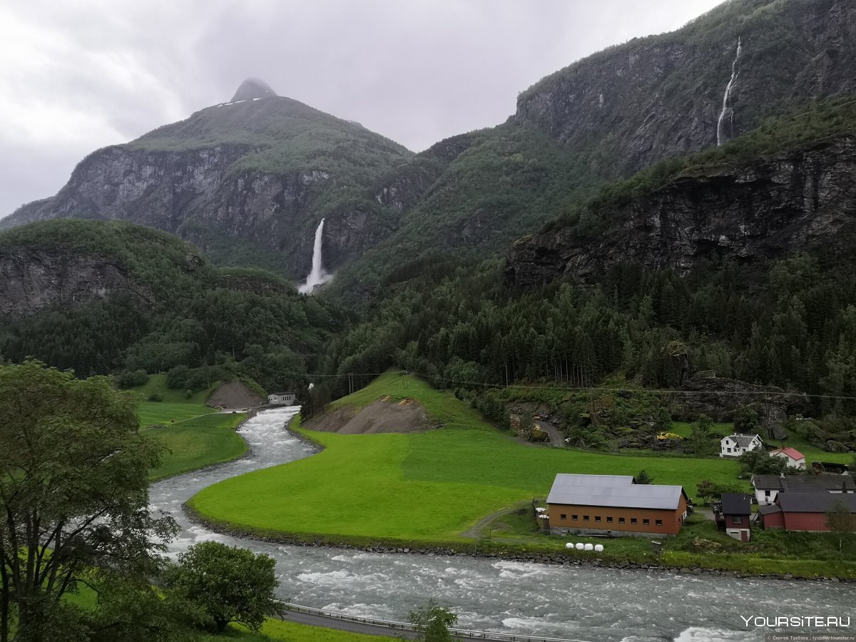 Флом городок в Норвегии