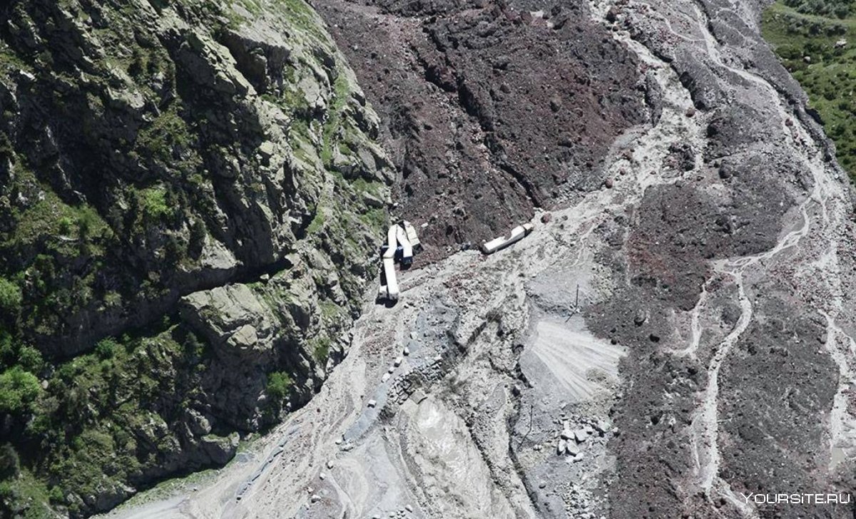 Ледопад Кхумбу трещины
