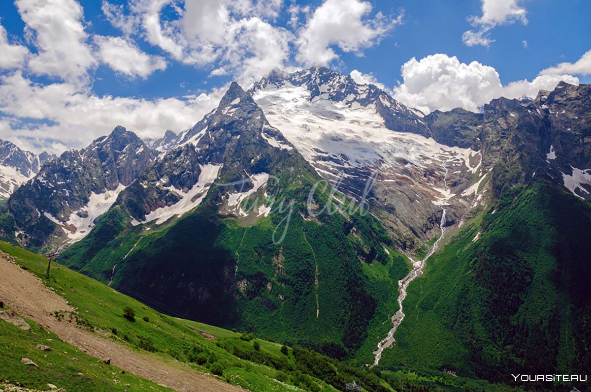 Кавказ гора суган фото