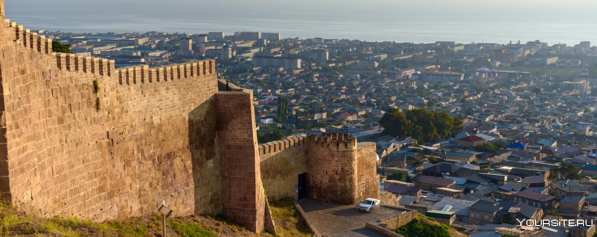 Старый город и крепость Нарын-кала в Дербенте