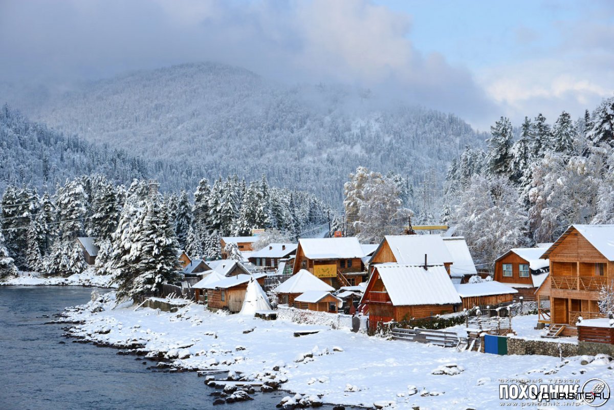 Сельская местность Республики Алтай зимой