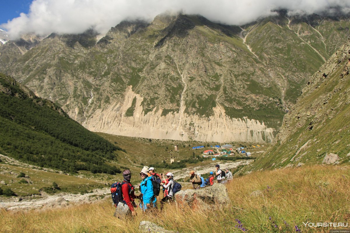 К ледник Безенги Кабардино Балкария