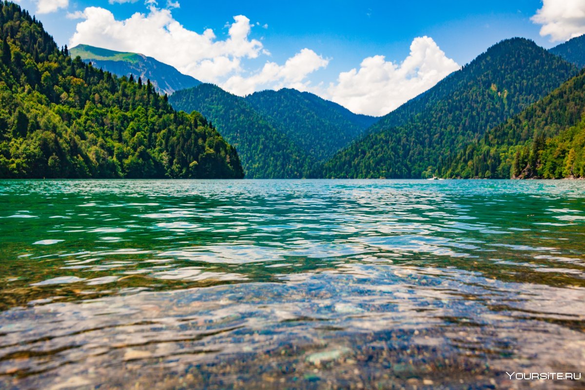 Озеро Пицунда Абхазия