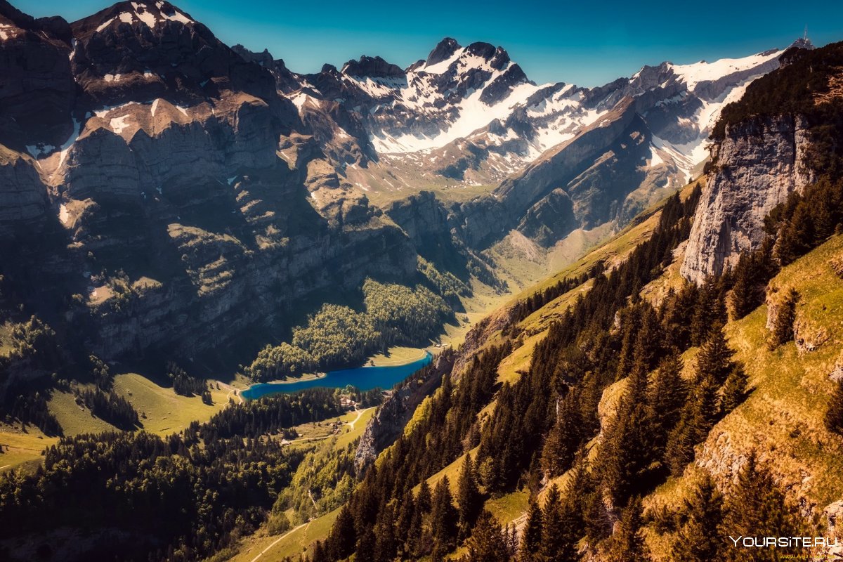 Альпы Швейцария вид сверху