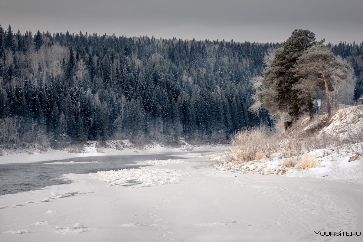 Зима Пермский край река Сылва