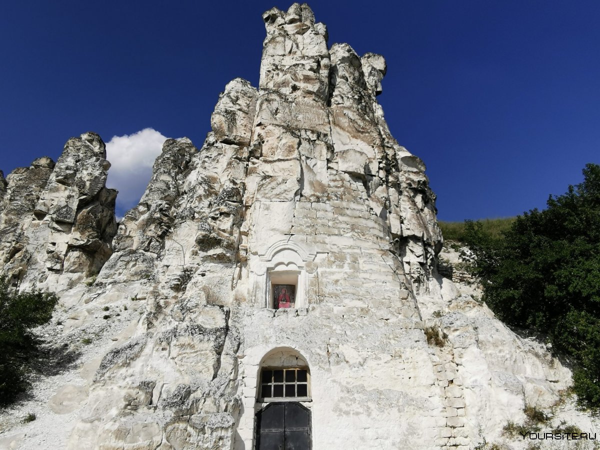 Пещерный храм в Воронежской области Дивногорье