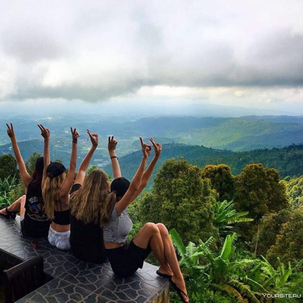 Путешествие друзей