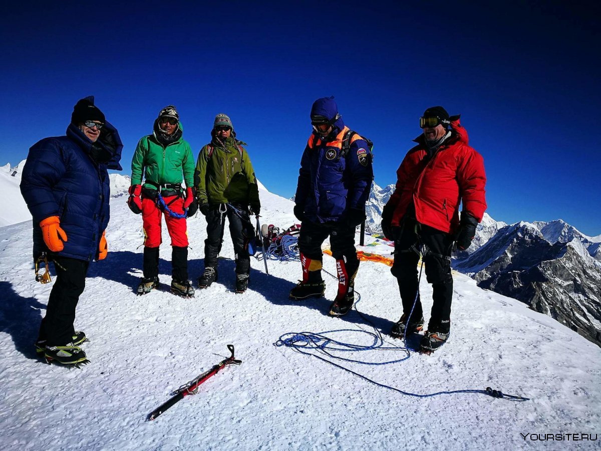 Фотосток восхождение на Эверест