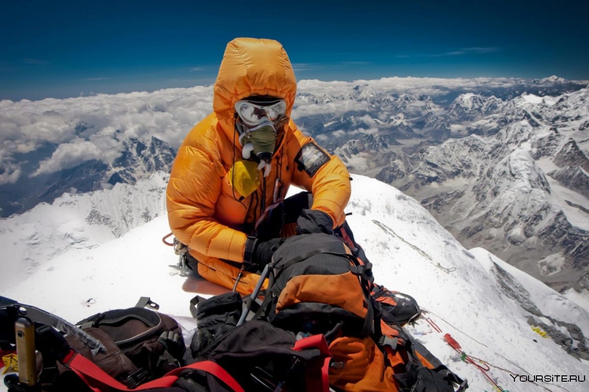 Хороший дорогой шлем с очками для восхождения на Эверест